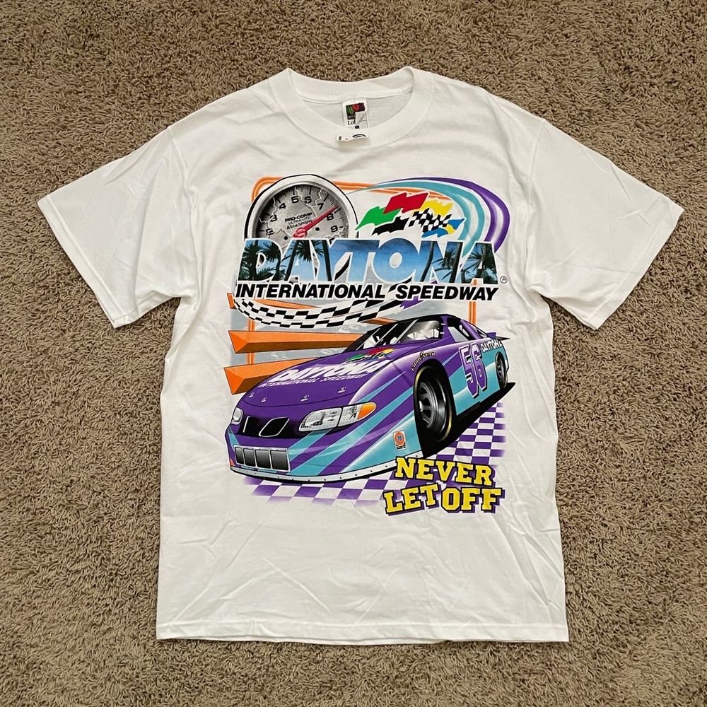 NWT VTG NASCAR Daytona International Speedway Crazy Graphic Front Back Sz L Y2K
